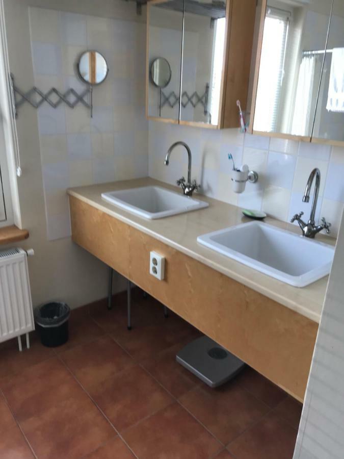 Stinswoning " Waadhoeke " Tzummarum Esterno foto