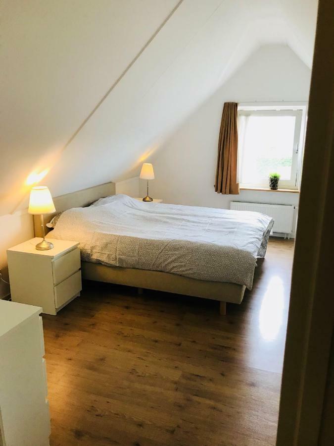 Stinswoning " Waadhoeke " Tzummarum Esterno foto