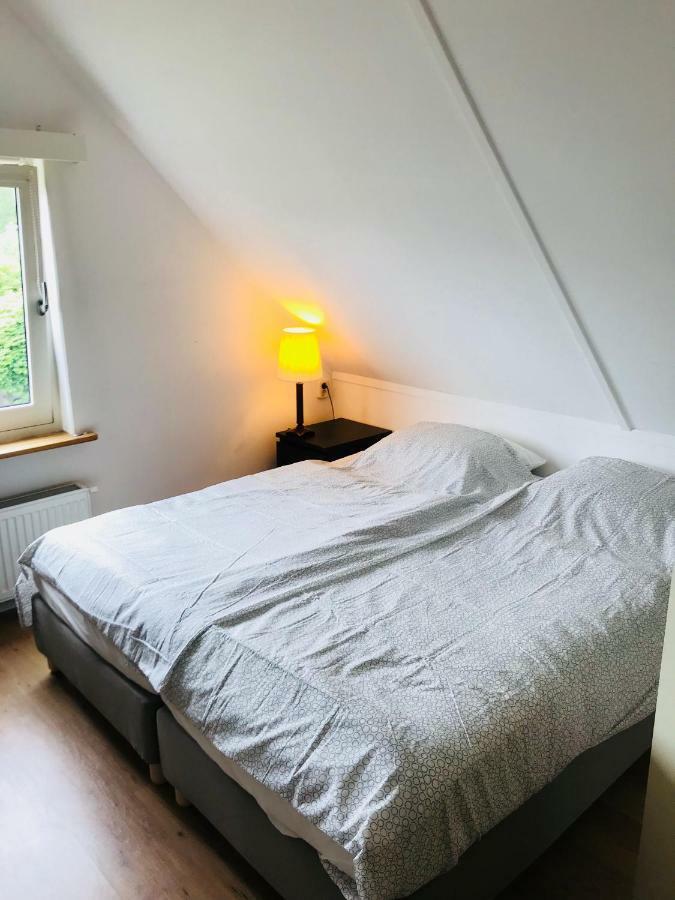 Stinswoning " Waadhoeke " Tzummarum Esterno foto